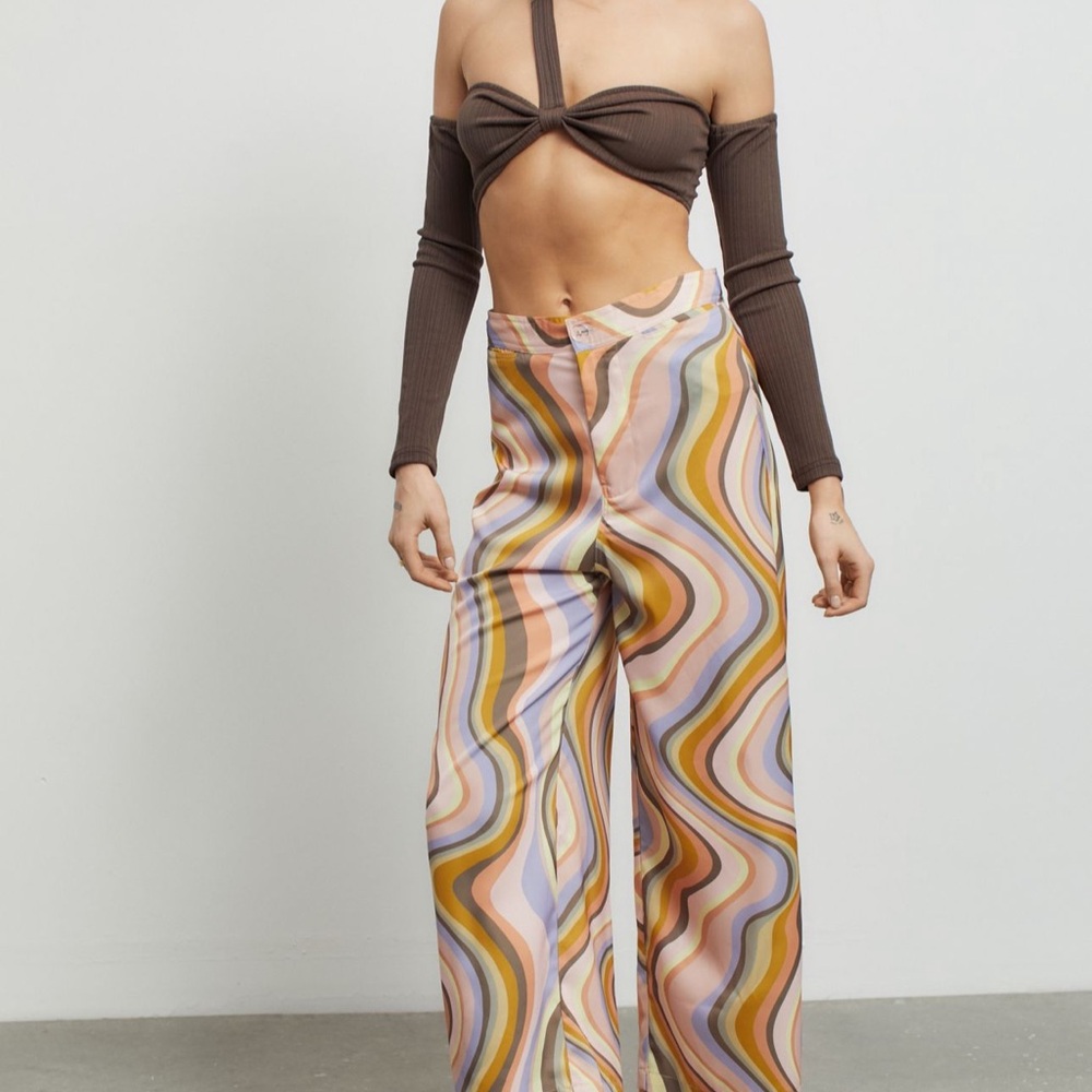 UO Olympia Printed Pant Size Medium